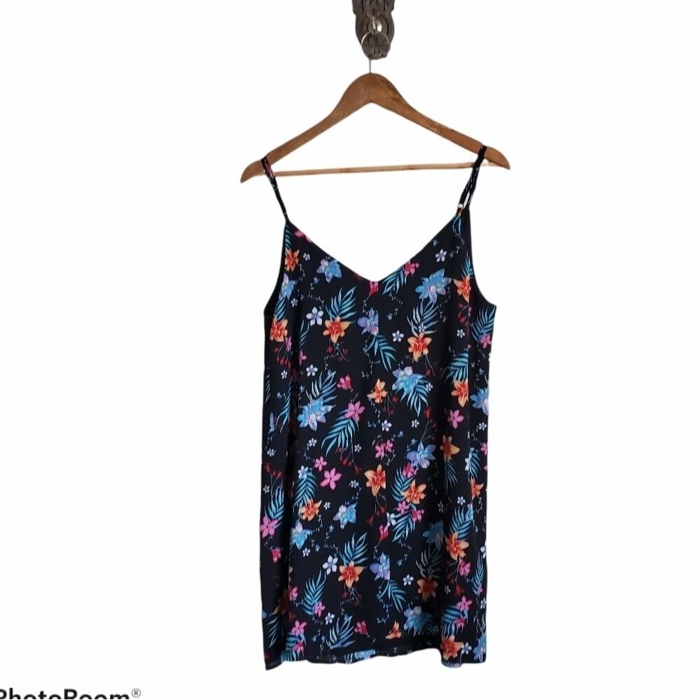 Floral black strappy v-neck midi shift slip dress size M NWT